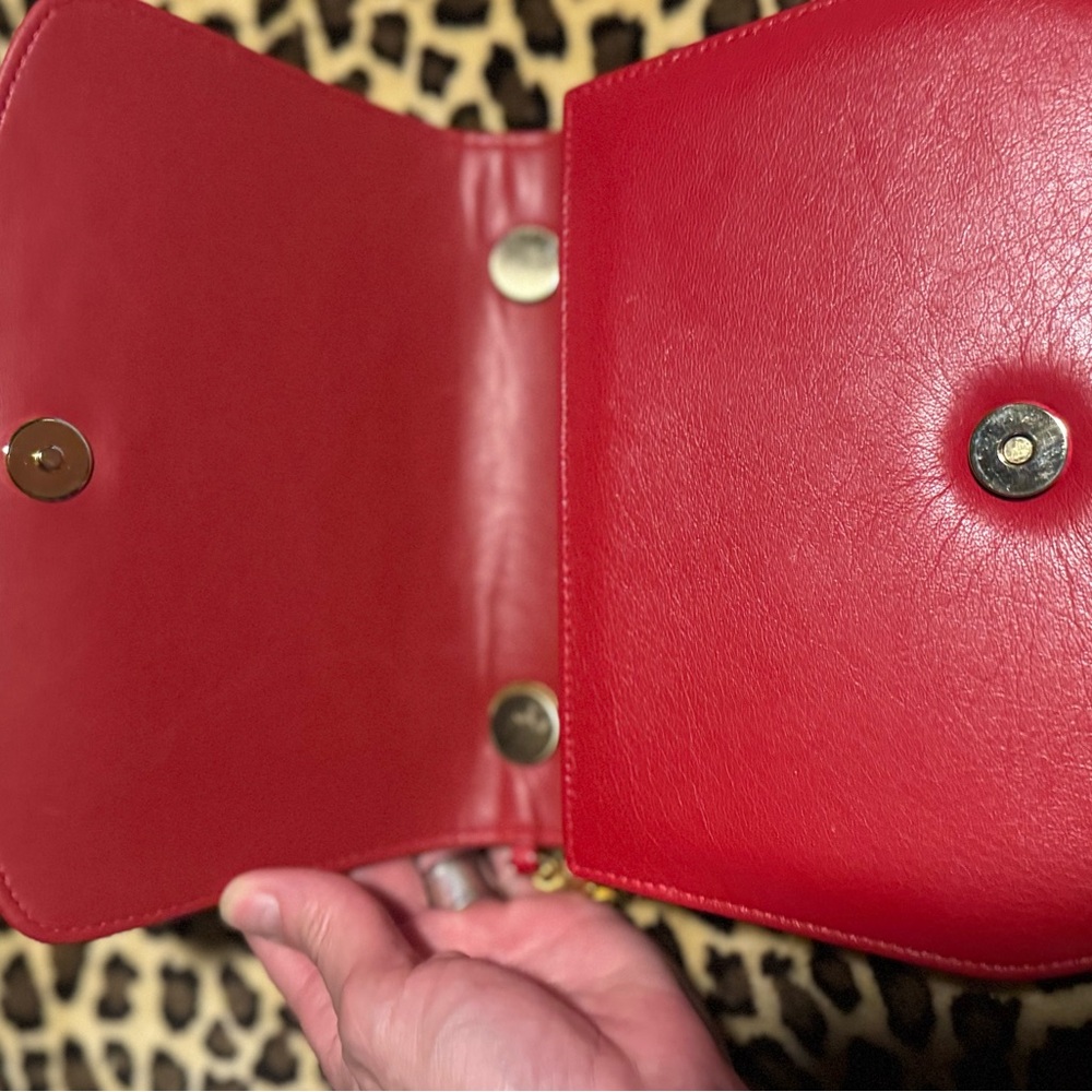 Chanel Red Leather Crossbody Bag with Tassel - Picture 3 of 5